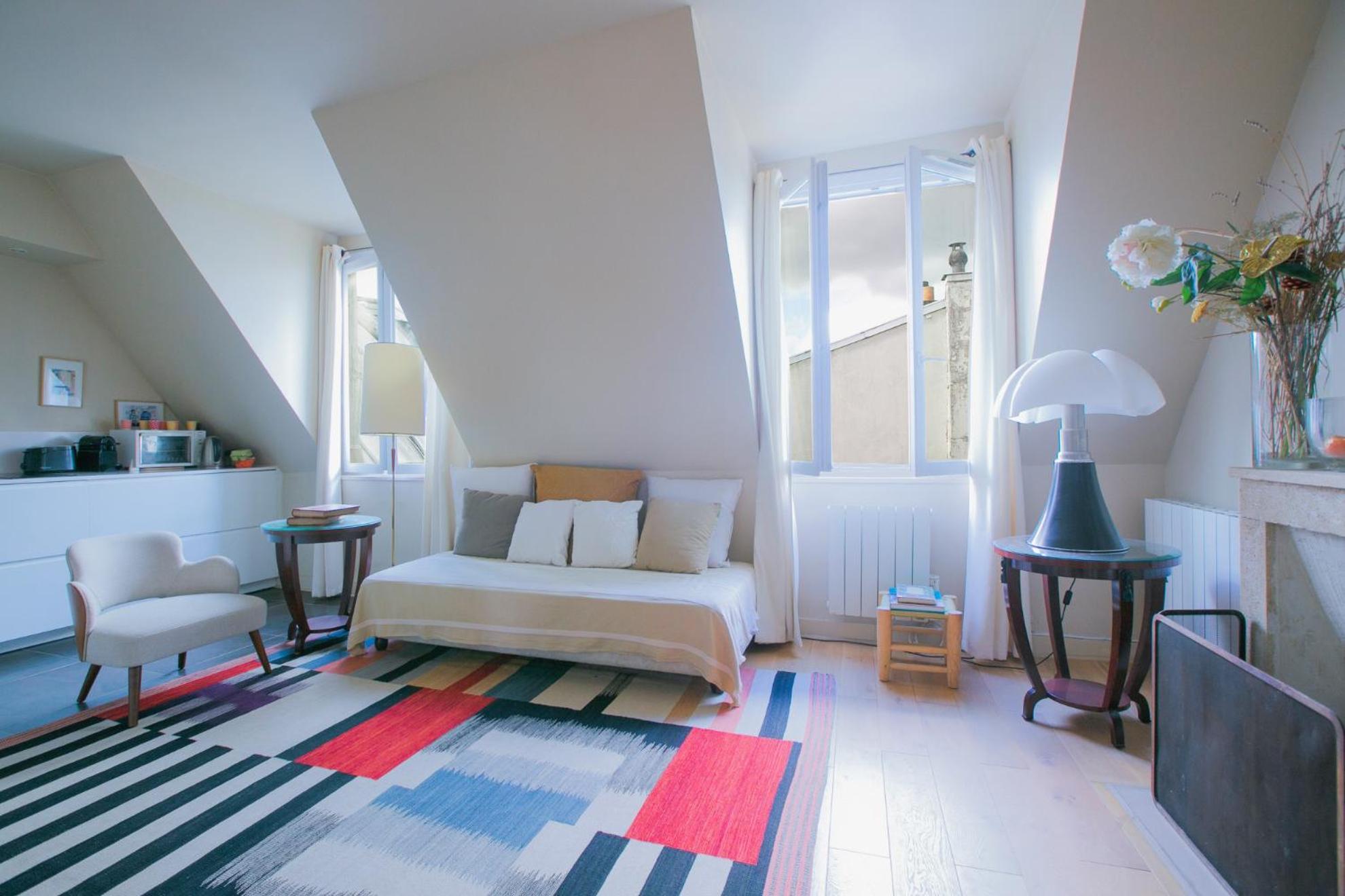 Appartement Cozy 1 Bedroom In Center Of - Sc04 Parijs
